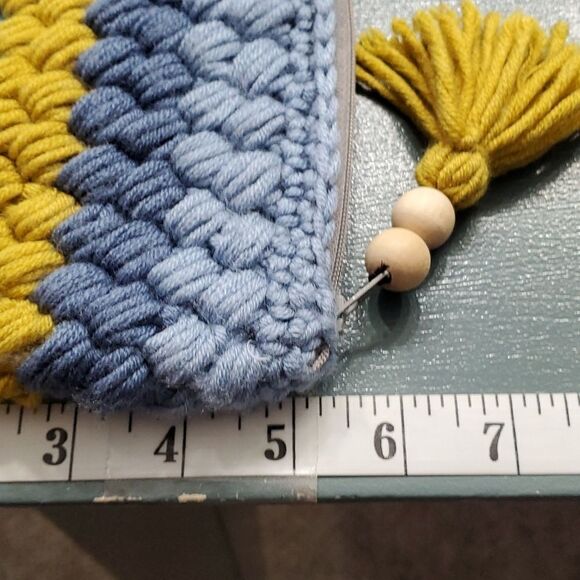 Two cosmetic bags. One‎ in vintage and homemade. The other is pink and la… - Picture 4 of 10